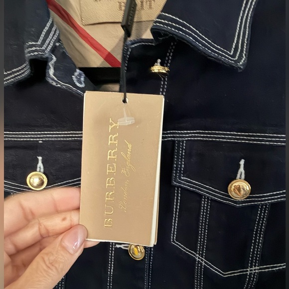 NWT Burberry Women's Dark Blue Denim Jacket with Gold Buttons - Picture 3 of 9